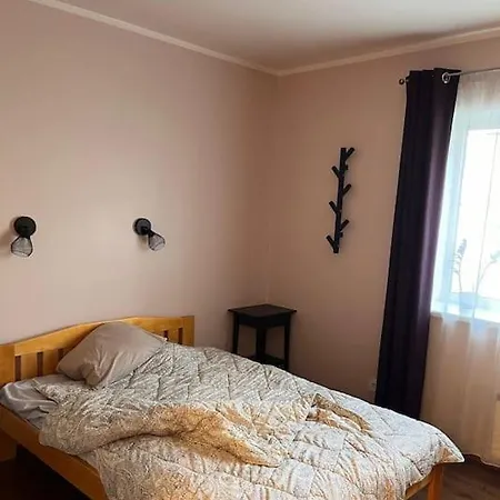 Appartement Hubane Kesklinna Kodu Eestiaegses Kivimajas